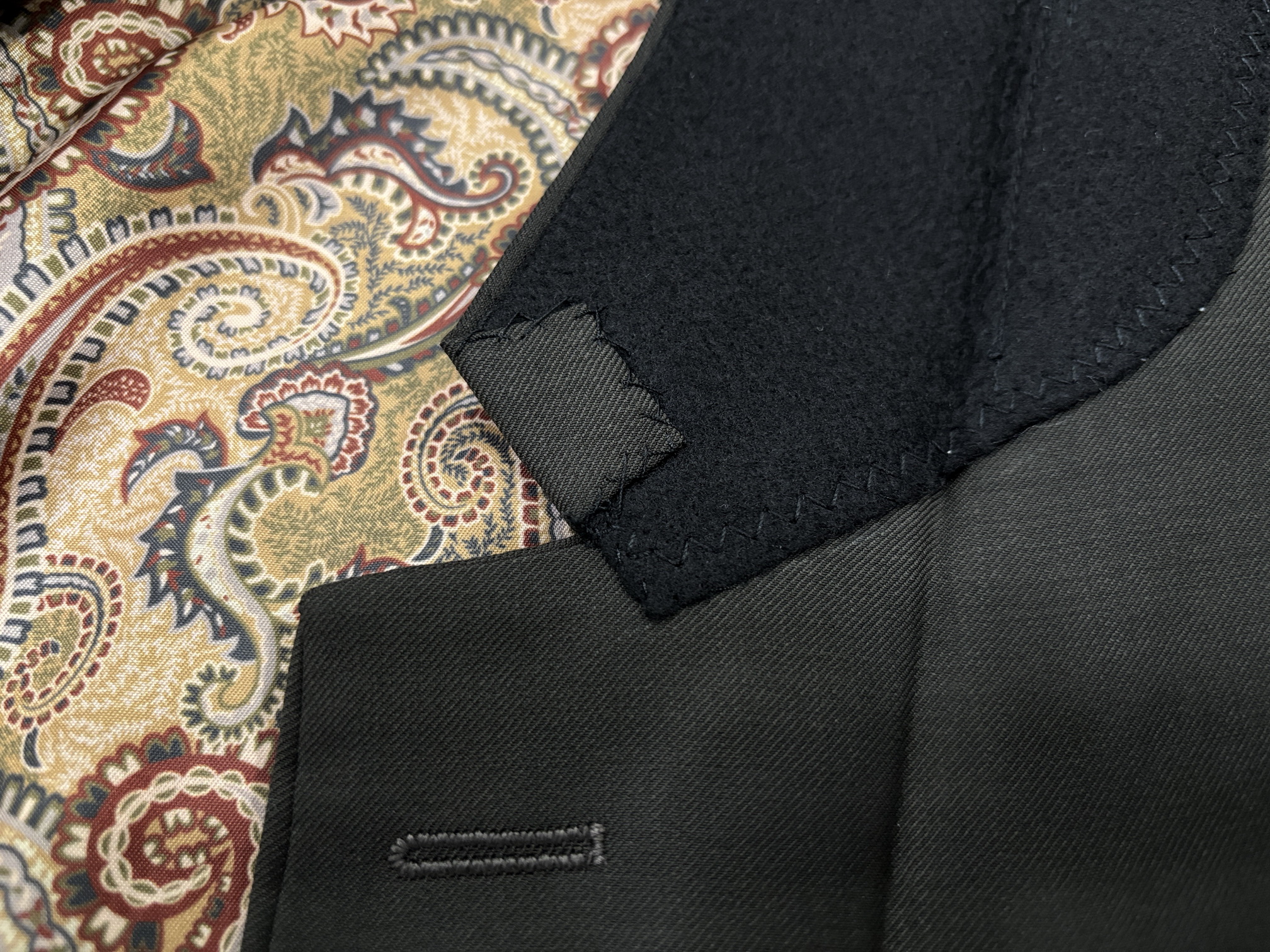 Reinforced stitching around jacket collar