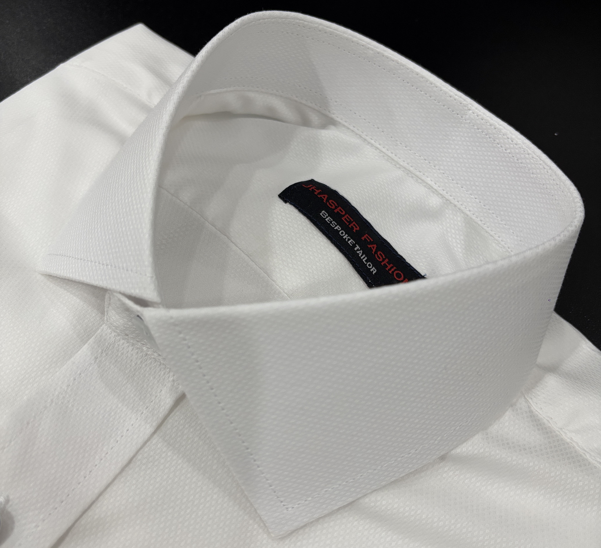 Structured shirt collar construction